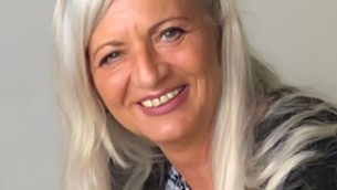 JacquelinevandenBerg320x380.jpg